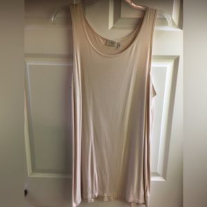 Logo by Lori Goldstein Tank 2X